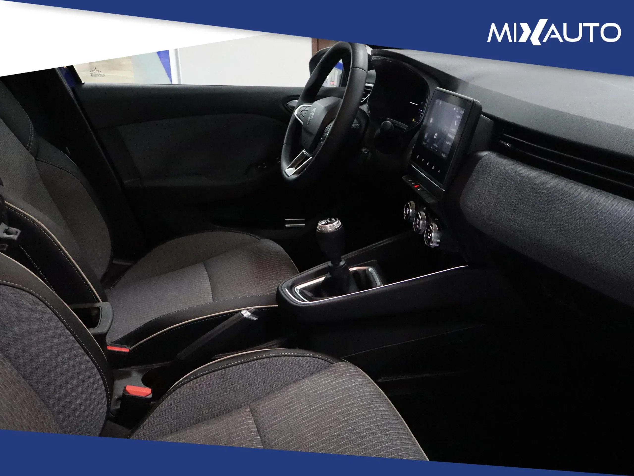 Renault Clio 1.0 TCE Techno 90CV EU6 foto 13