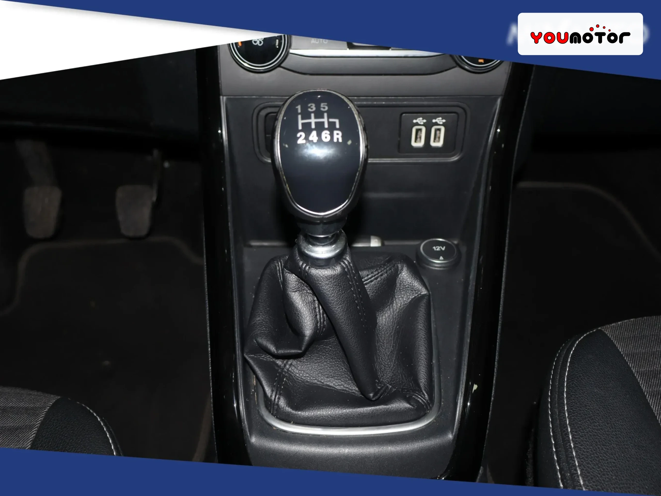 FORD EcoSport 1.0 EcoBoost 100 CV Titanium EU6 foto 14