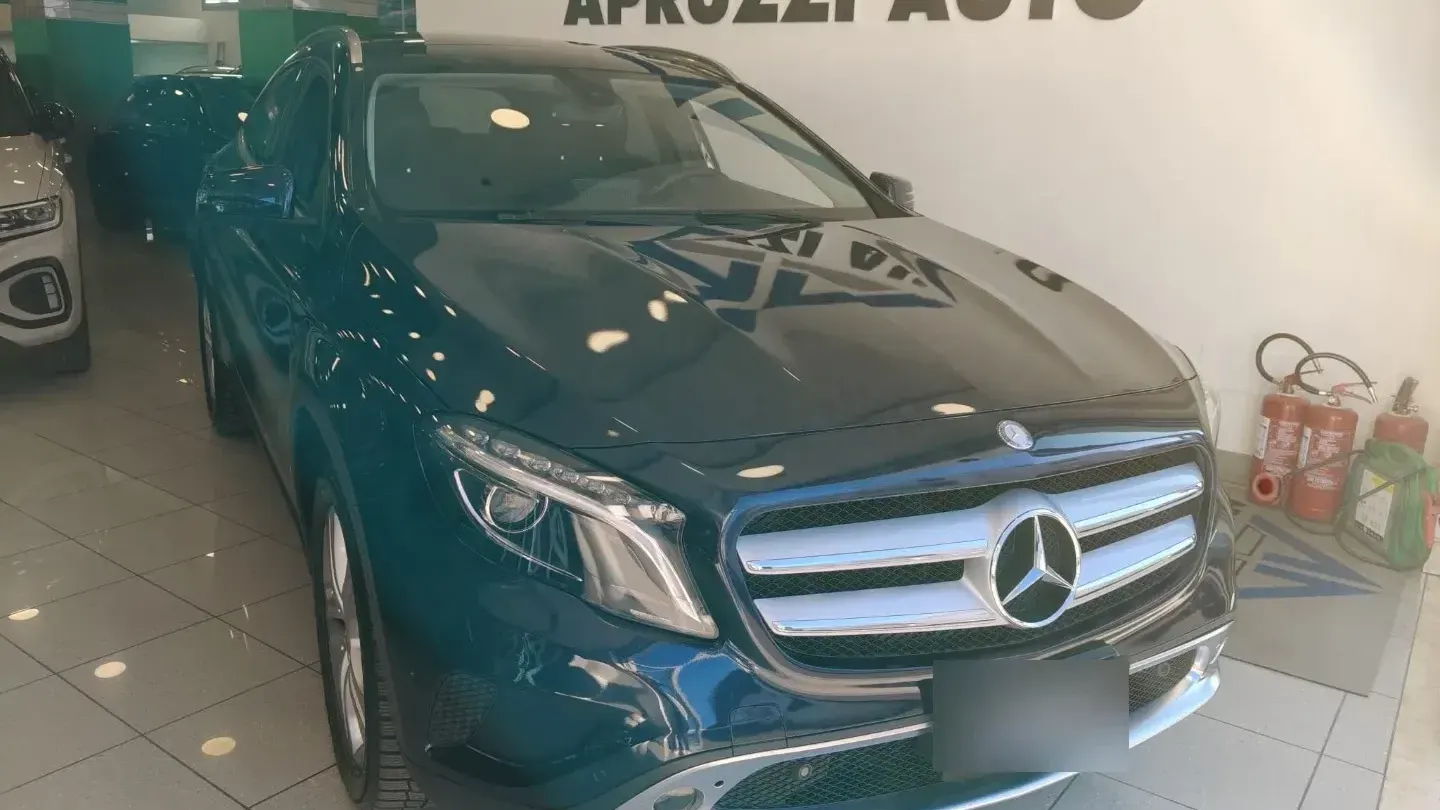 Mercedes-Benz GLA 180 d Automatic Sport