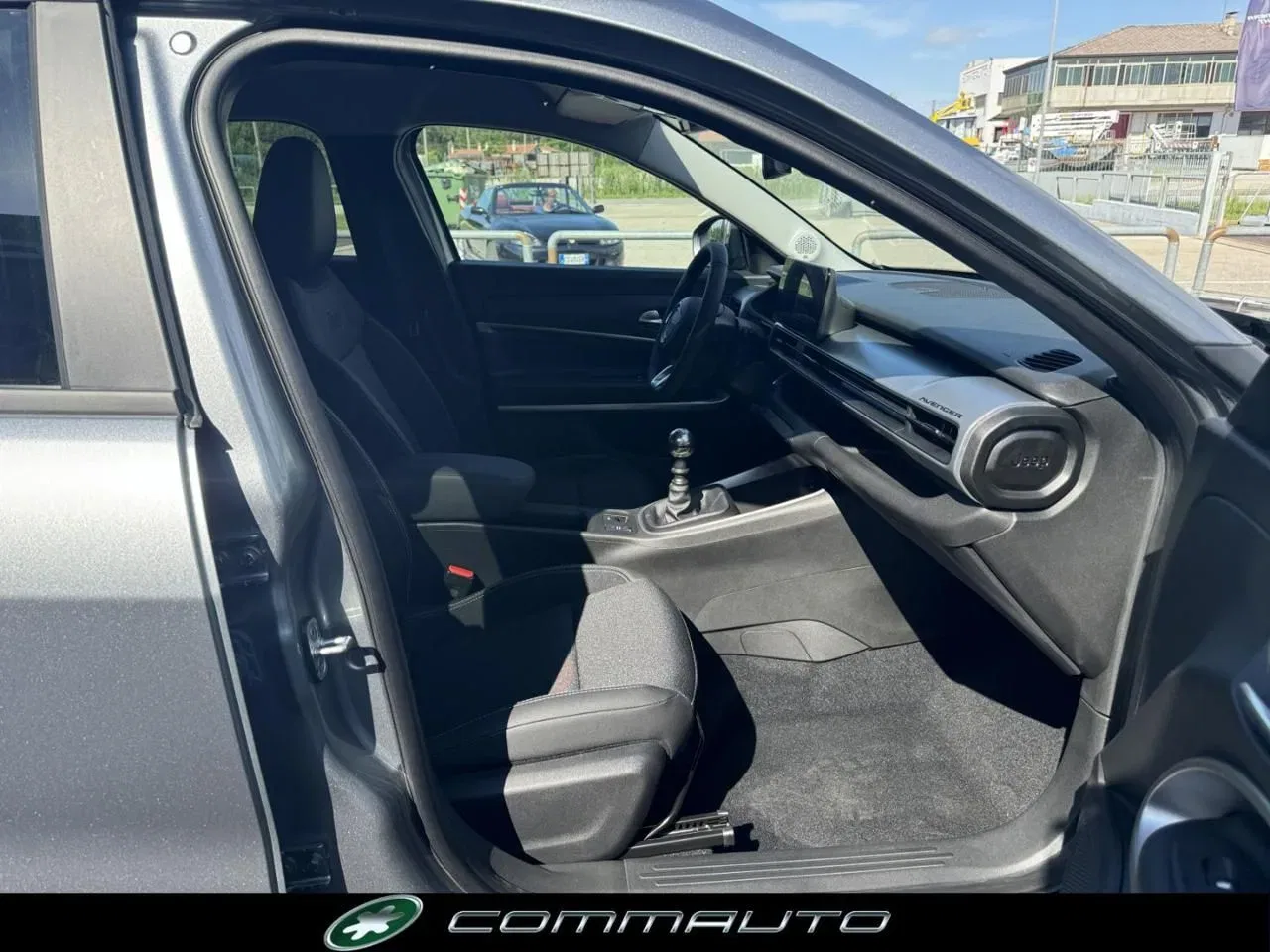 Jeep Avenger 1.2 Turbo 100 CV Summit - Winter e Comfort Pack foto 27
