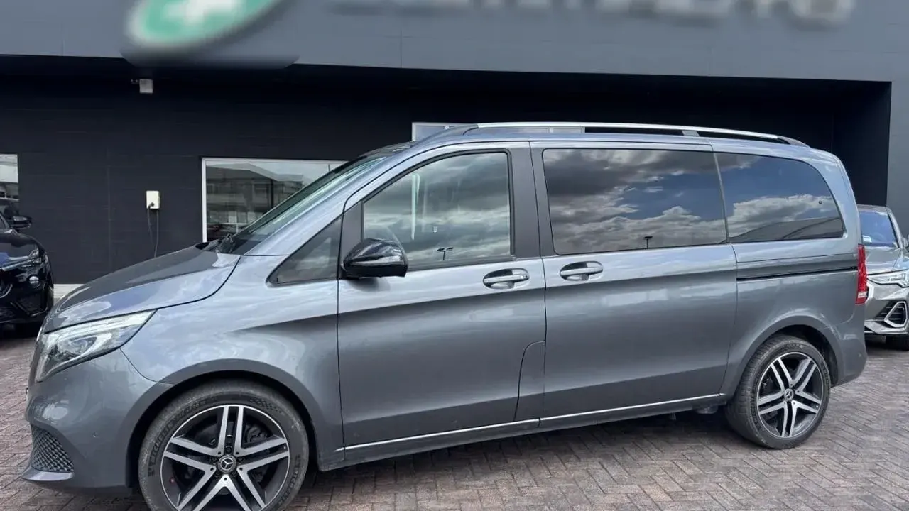 Mercedes-Benz V 220 d Automatic 4Matic Premium Compact