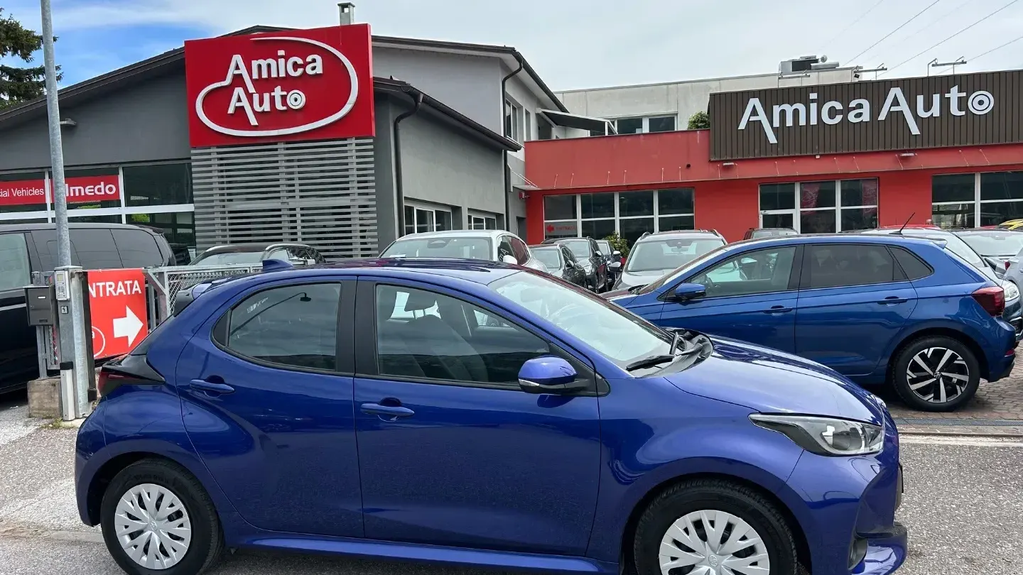 Toyota Yaris 1.0 5p. Business