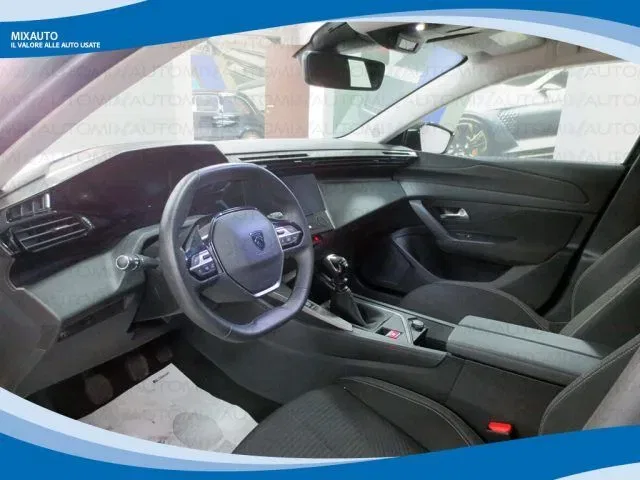 PEUGEOT 308 1.2 PureTech 130cv Allure EU6 foto 3