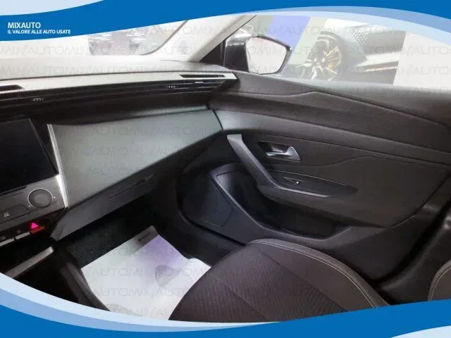 PEUGEOT 308 1.2 PureTech 130cv Allure EU6 foto 10