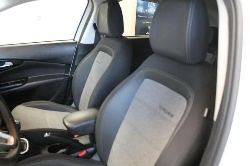 Fiat Tipo 1.3 Mjt S&S 5 porte Cross foto 8