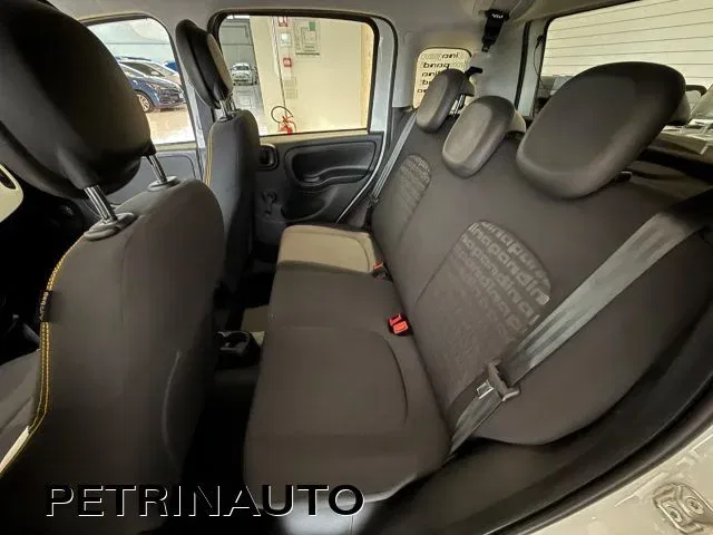 FIAT Panda 1.0 FireFly S&S Hybrid Pandina Cross 5 Posti Km.0 foto 11