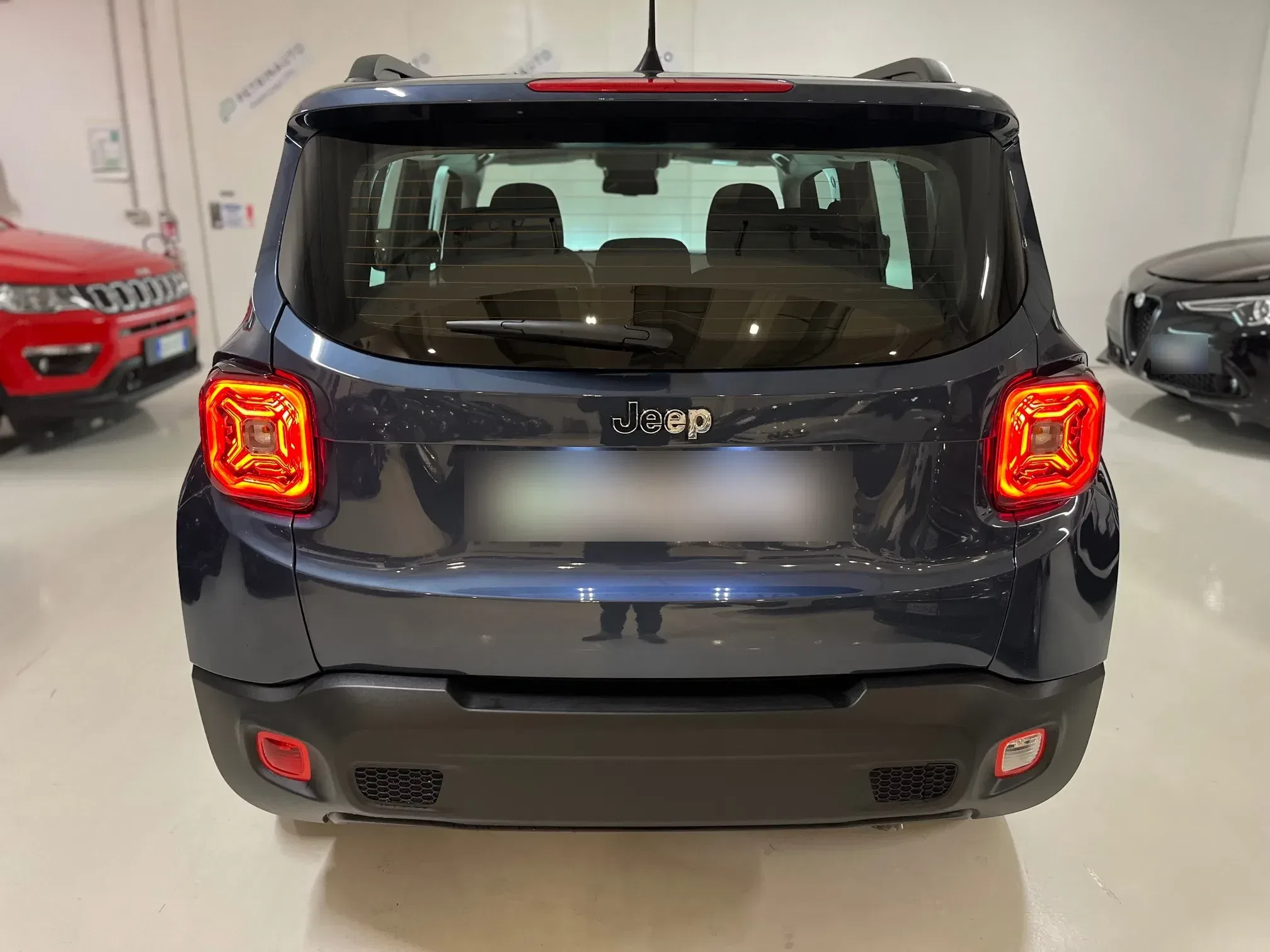 Jeep Renegade 1.5 turbo t4 mhev Altitude 2wd dct Km Zero Nazionale foto 7