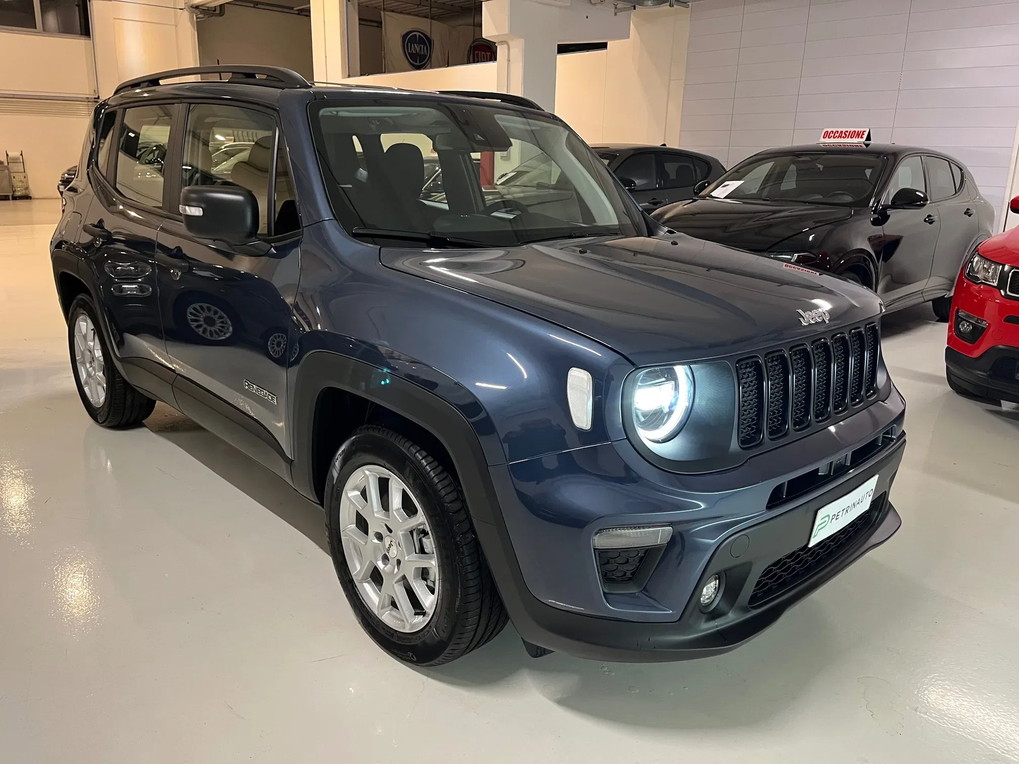 Jeep Renegade 1.5 turbo t4 mhev Altitude 2wd dct Km Zero Nazionale foto 3