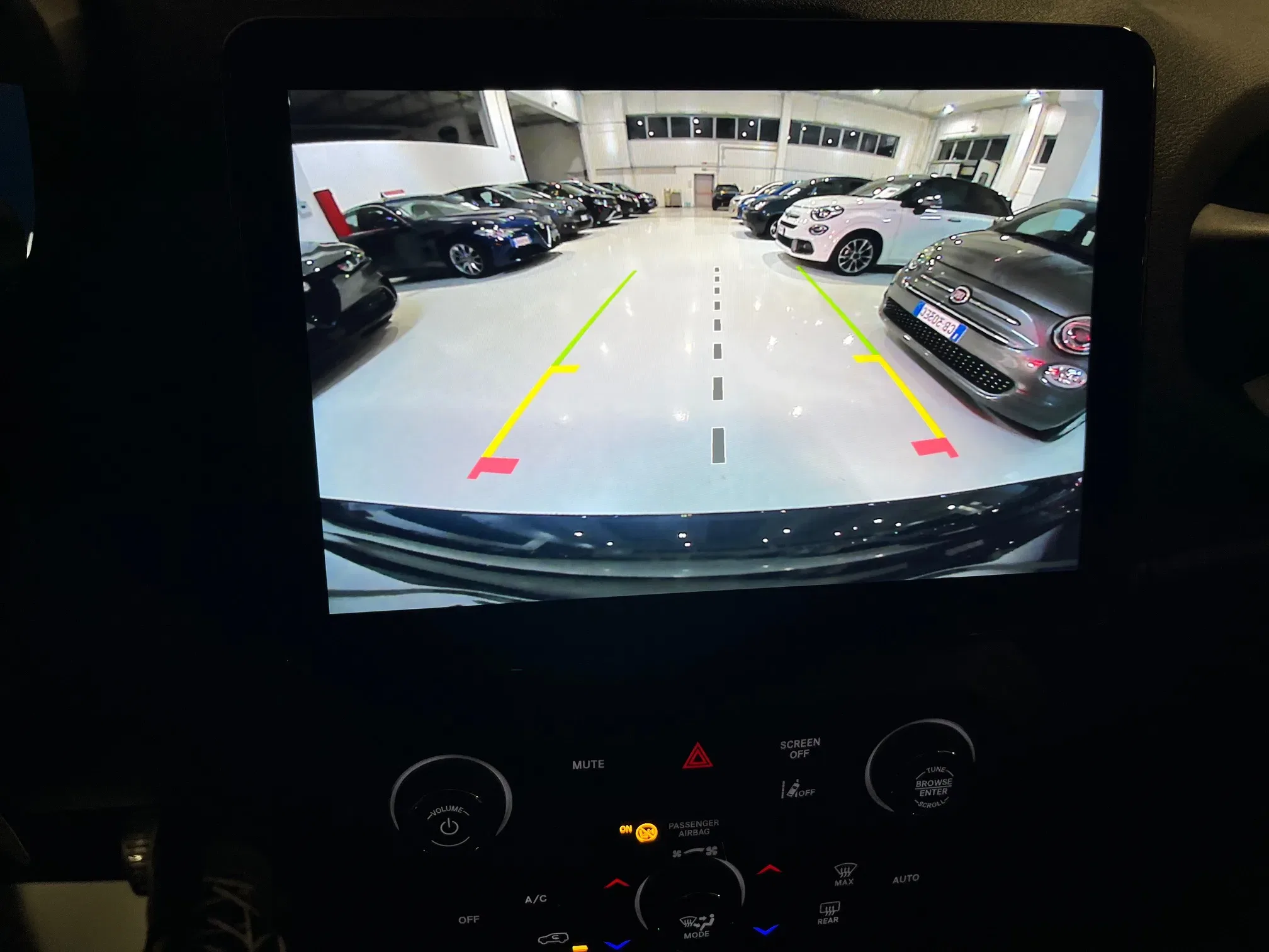 Jeep Renegade 1.5 turbo t4 mhev Altitude 2wd dct Km Zero Nazionale foto 24