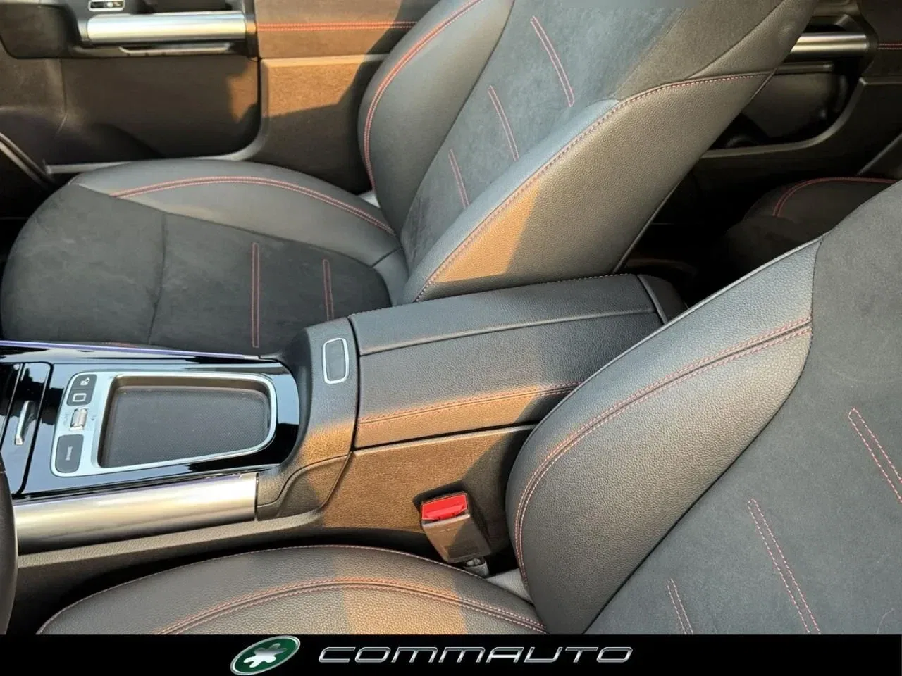 Mercedes-Benz GLA 200 d Automatic AMG Line Advanced Plus foto 18