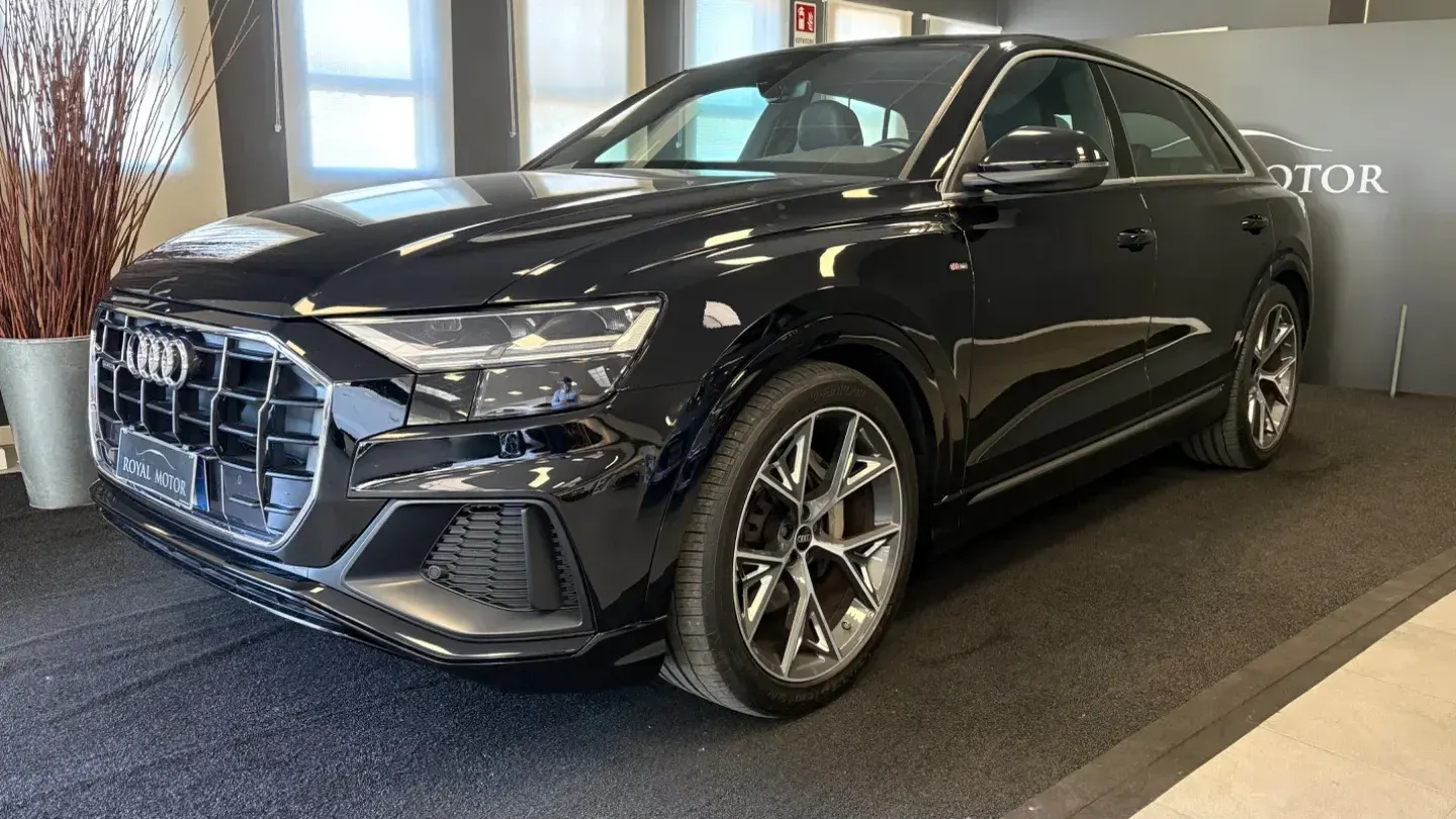 Audi Q8 50 TDI 286 CV quattro tiptronic S-LINE