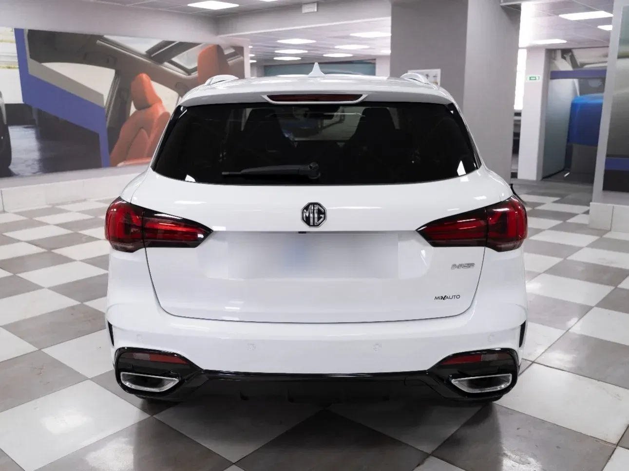 MG HS 1.5T DCT Luxury 2WD AUTO foto 4