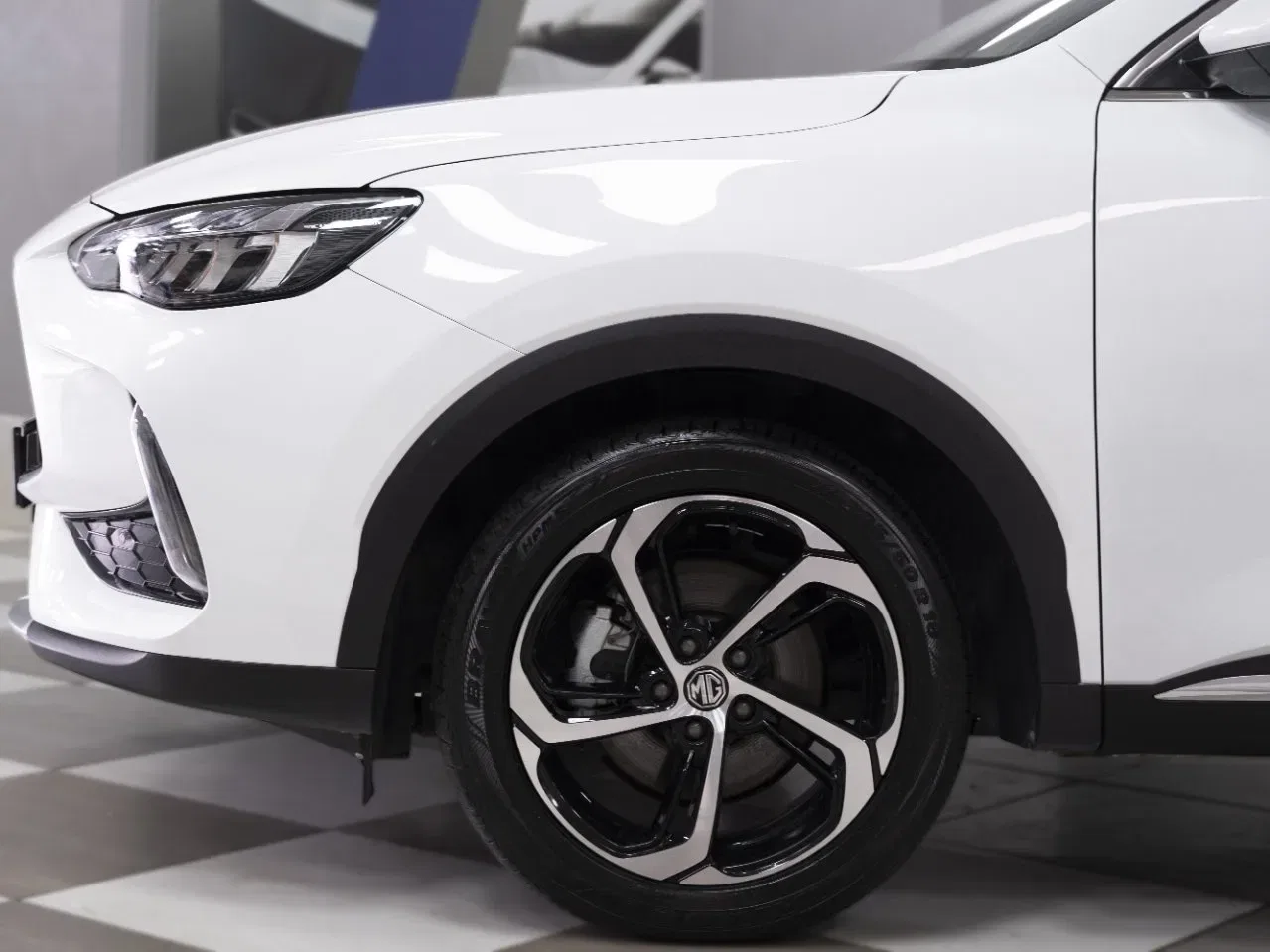 MG HS 1.5T DCT Luxury 2WD AUTO foto 8