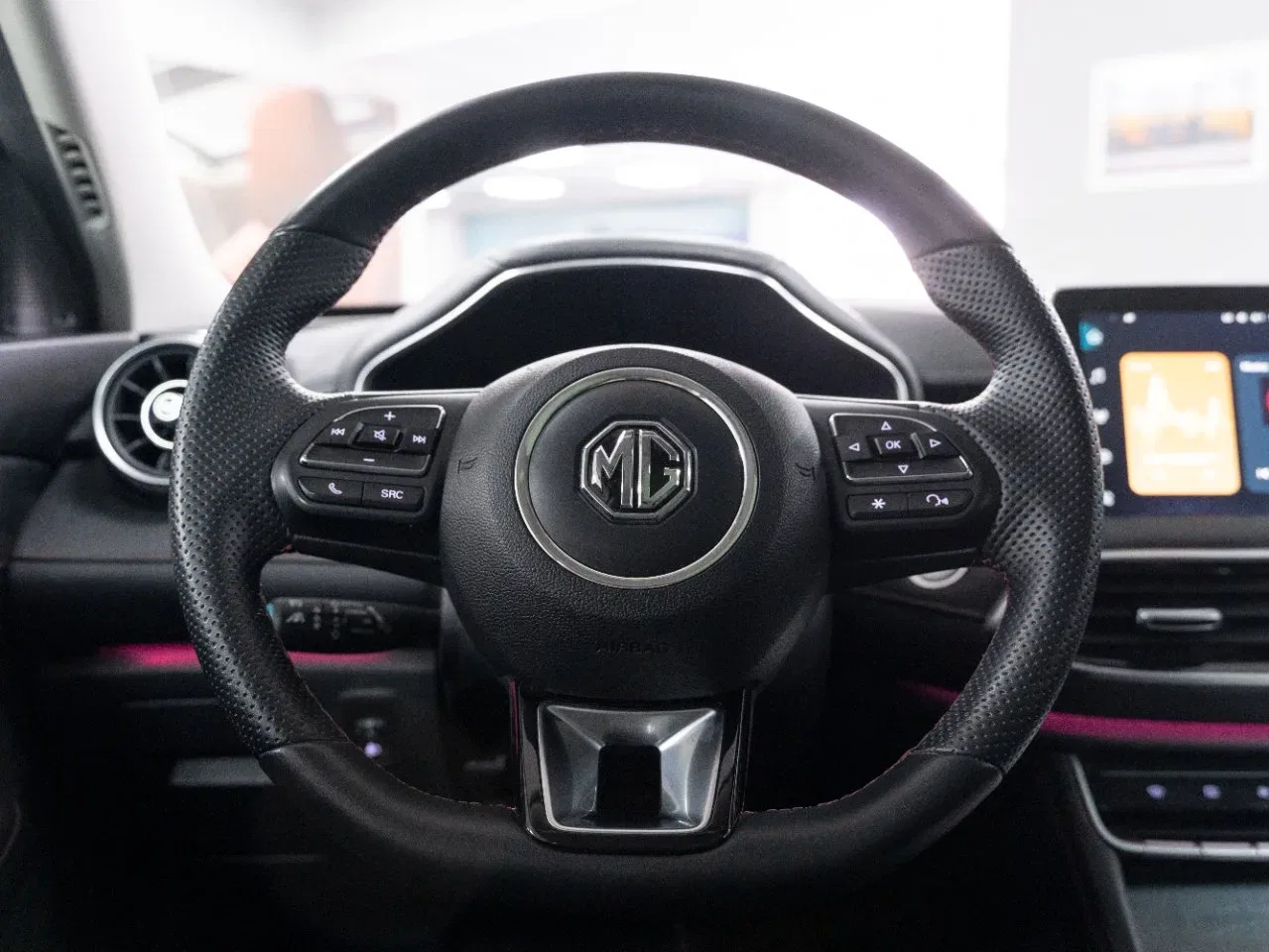 MG HS 1.5T DCT Luxury 2WD AUTO foto 12