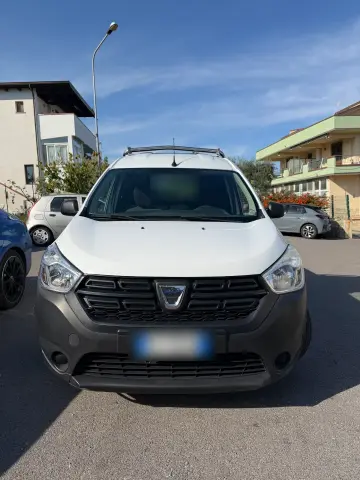 Dacia Dokker immacolato foto 1