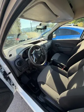Dacia Dokker immacolato foto 10