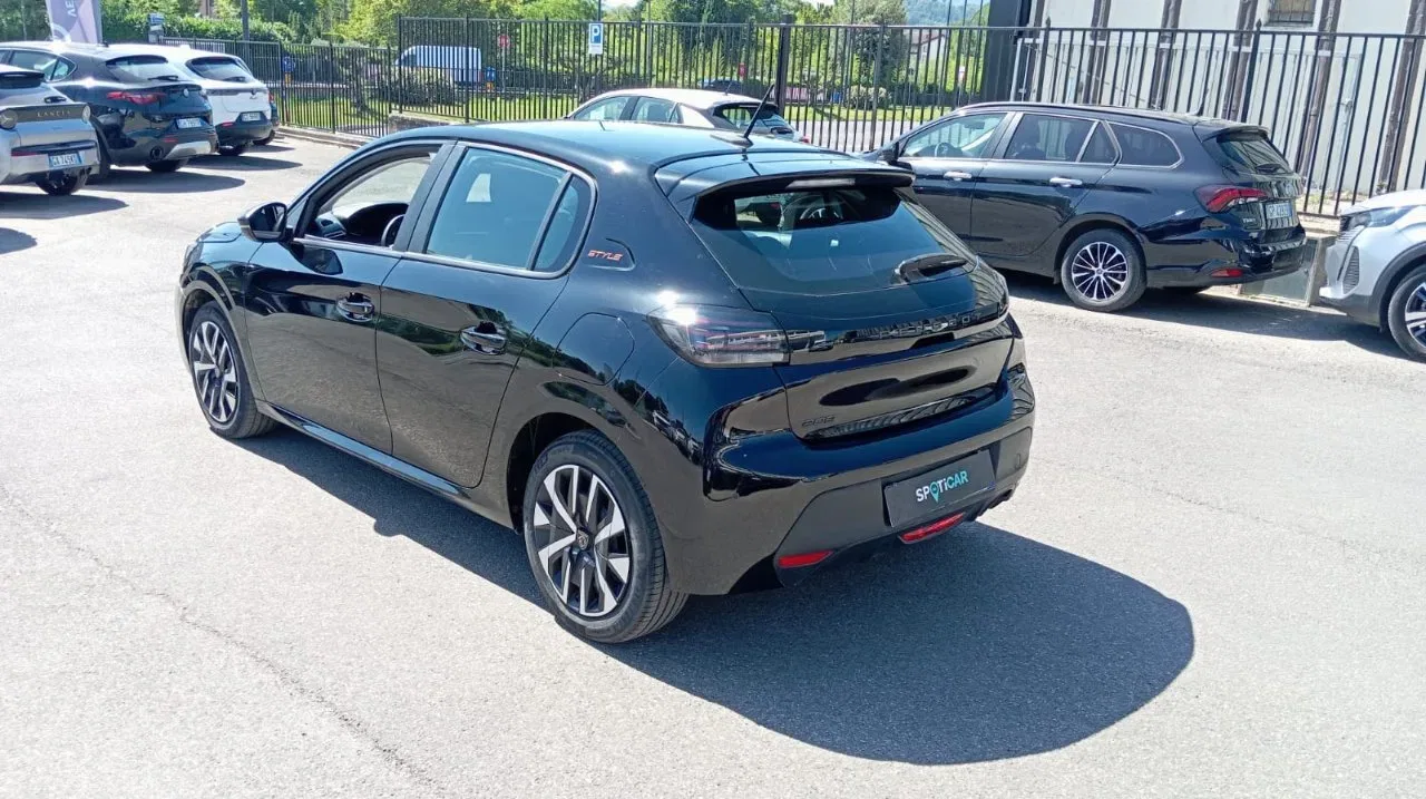 Peugeot 208 PROMO 1.2 puretech Style s&s 100cv foto 14