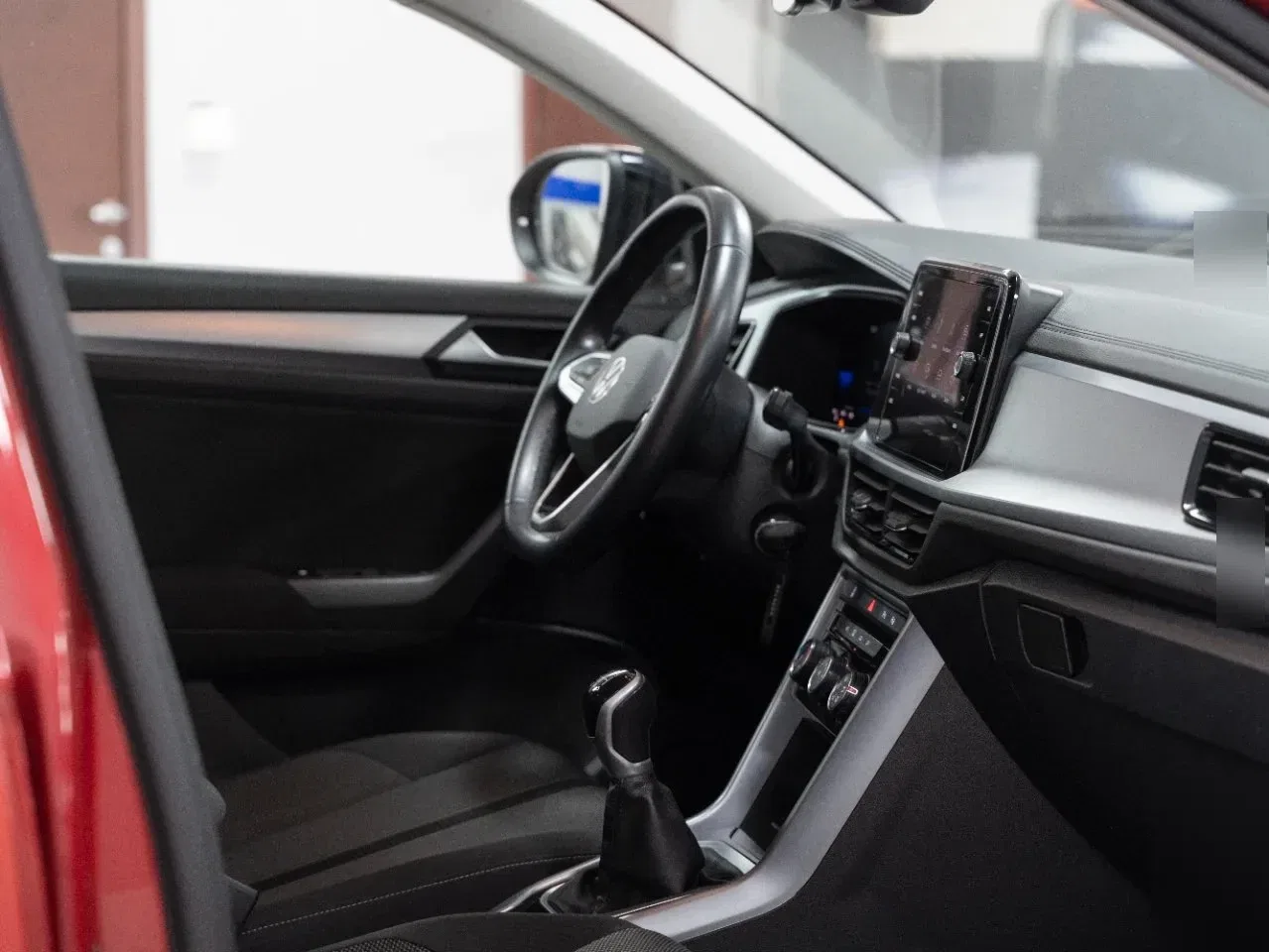 Volkswagen T-Roc 1.0 TSI Life 110CV foto 17