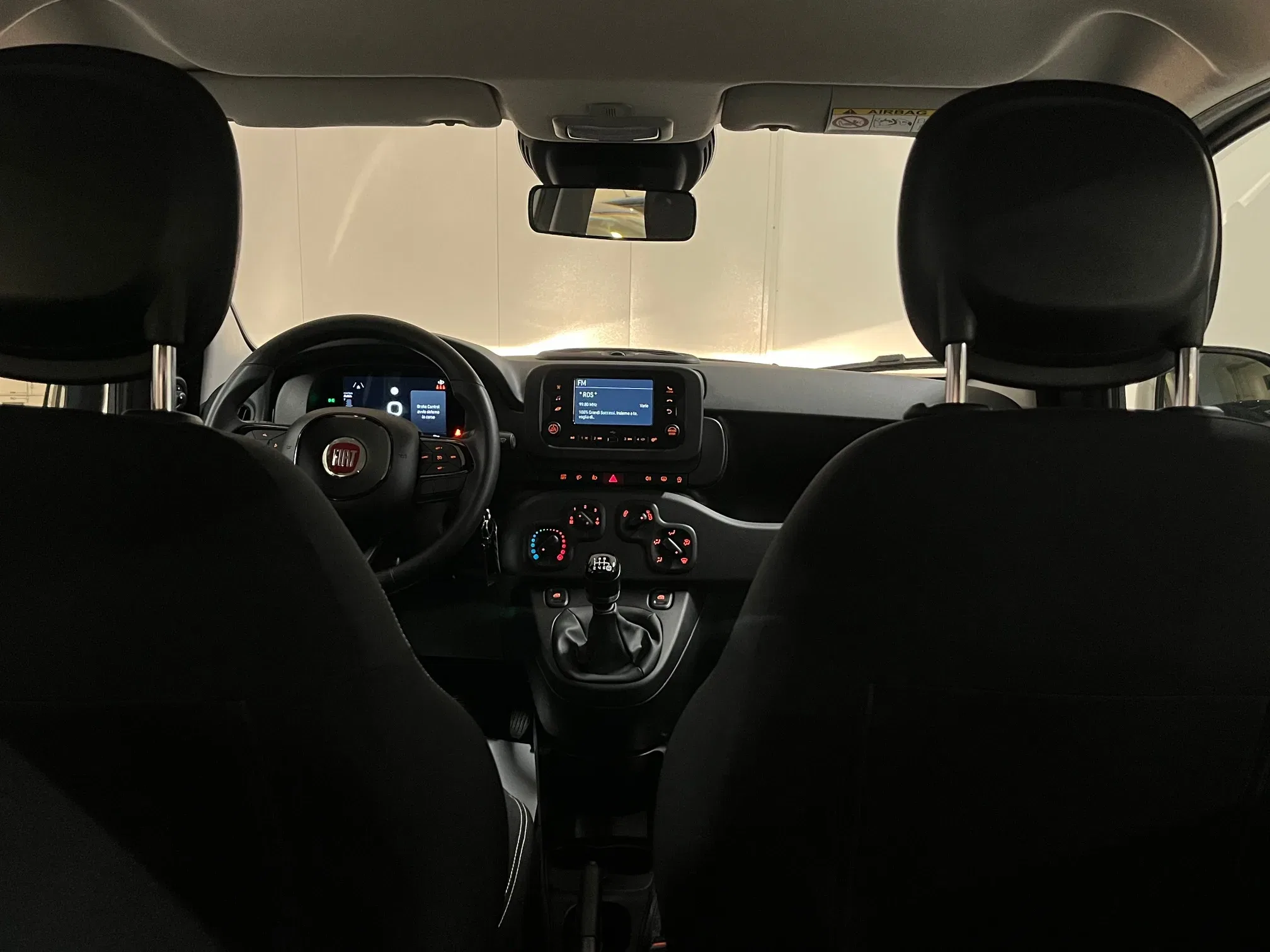 Fiat Panda Pandina 1.0 firefly hybrid Icon s&s 65cv 5p.ti Km0 foto 21
