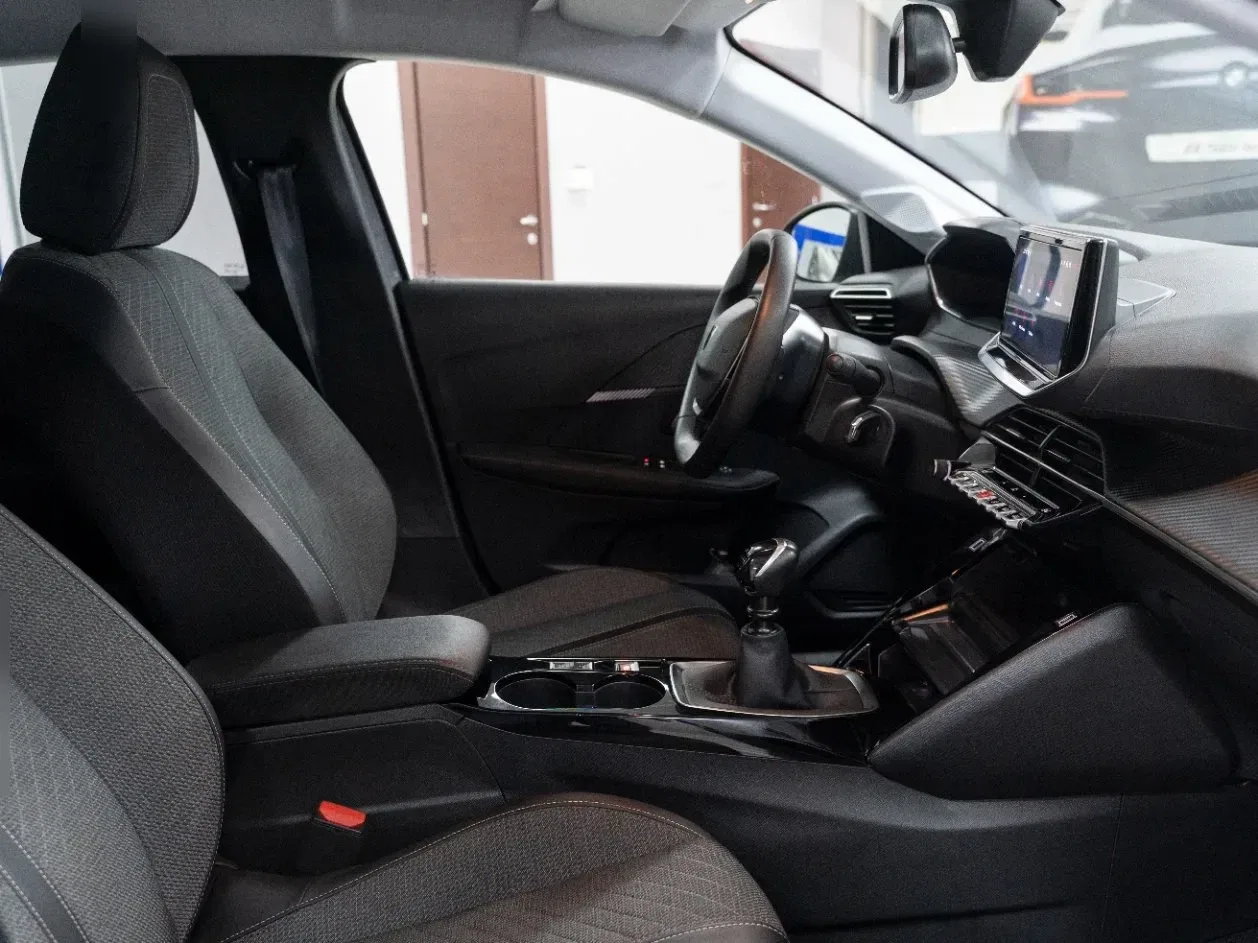 Peugeot 208 1.2 Puretech Allure S&S 100CV foto 14
