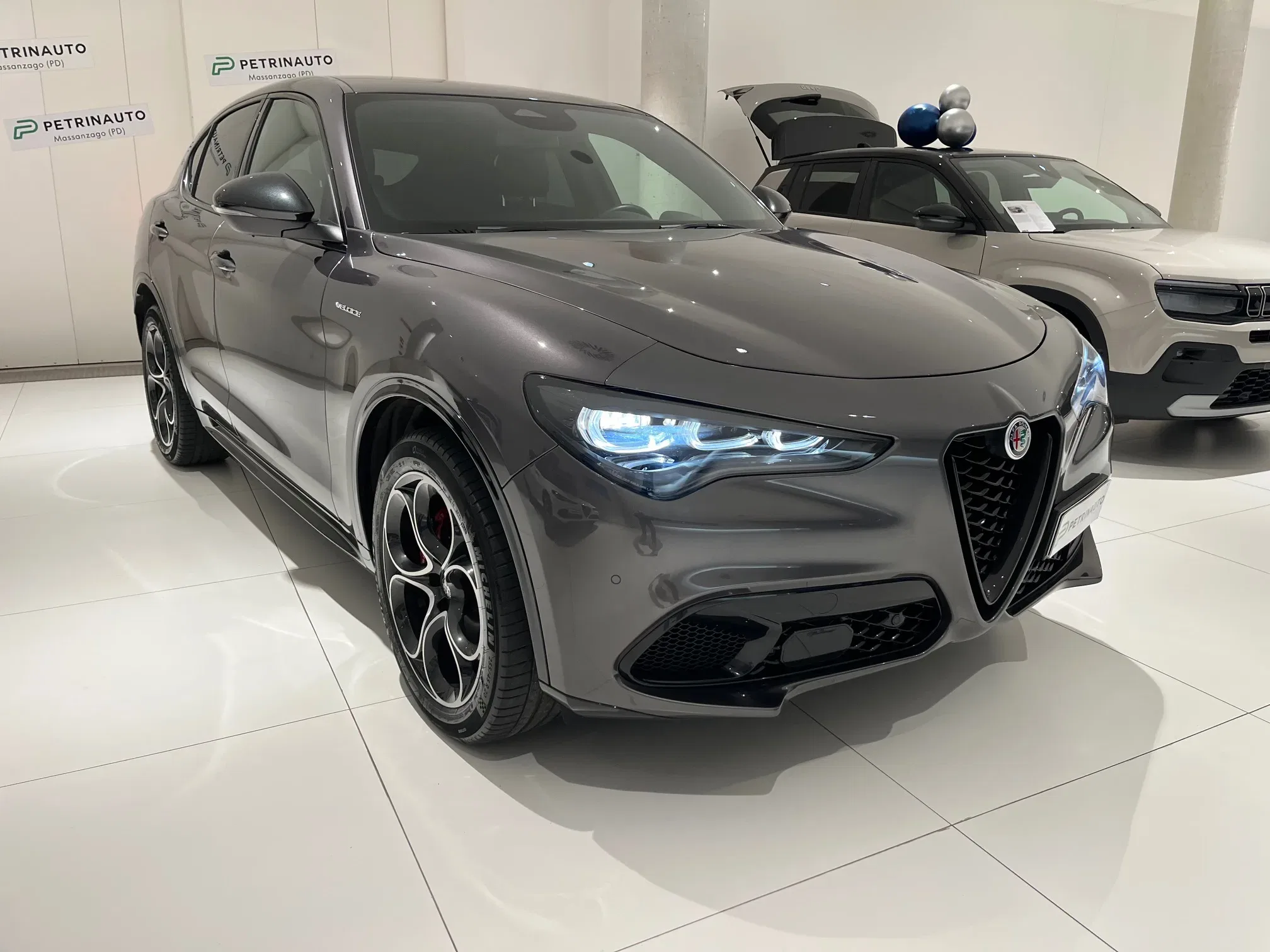 Alfa Romeo Stelvio 2.2 t Veloce Q4 210cv auto Nazionale foto 3