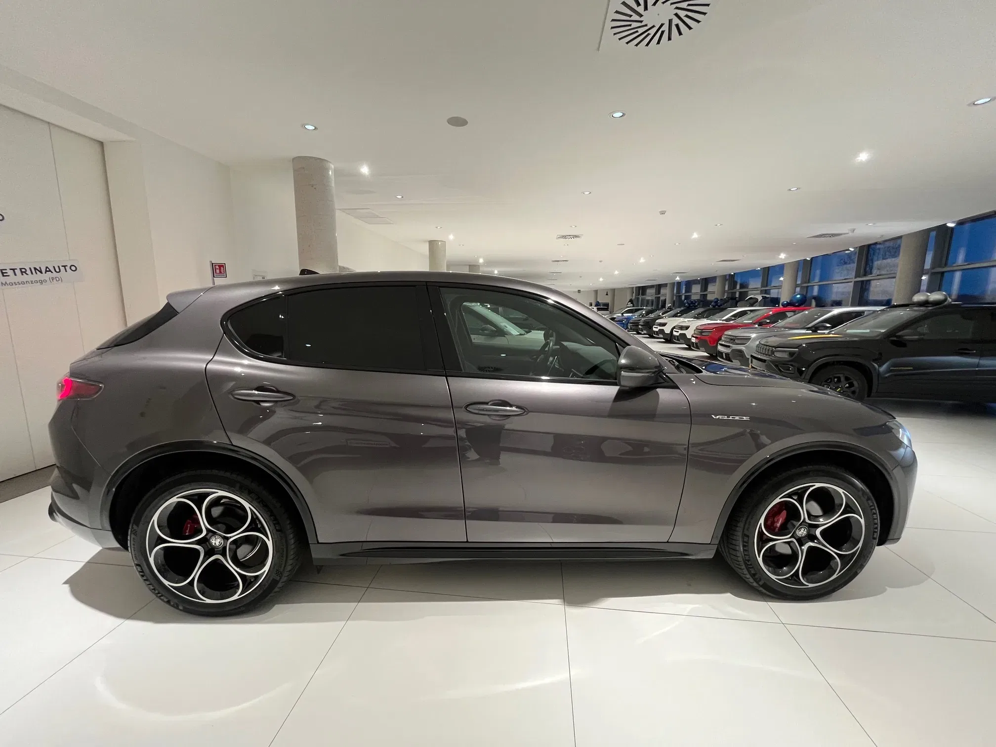 Alfa Romeo Stelvio 2.2 t Veloce Q4 210cv auto Nazionale foto 4