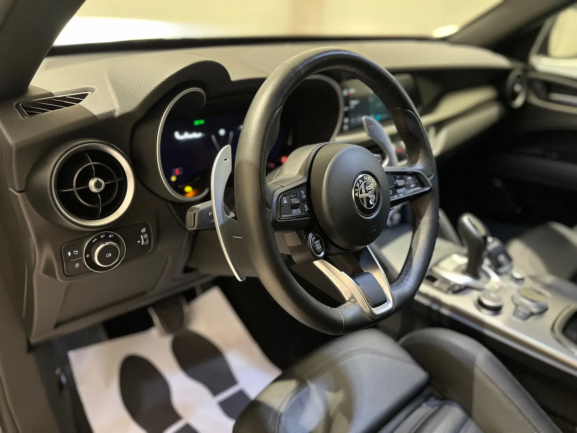 Alfa Romeo Stelvio 2.2 t Veloce Q4 210cv auto Nazionale foto 11