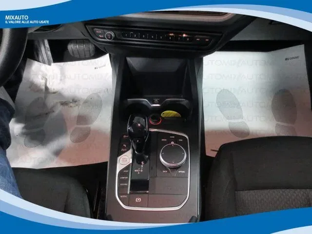 BMW 116 d 5 Porte Advantage AUT EU6 foto 7