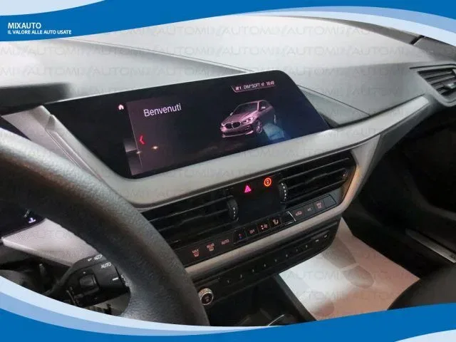 BMW 116 d 5 Porte Advantage AUT EU6 foto 5