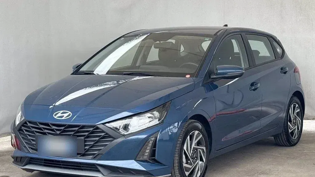 Hyundai i20 1.2 MPI MT Connectline