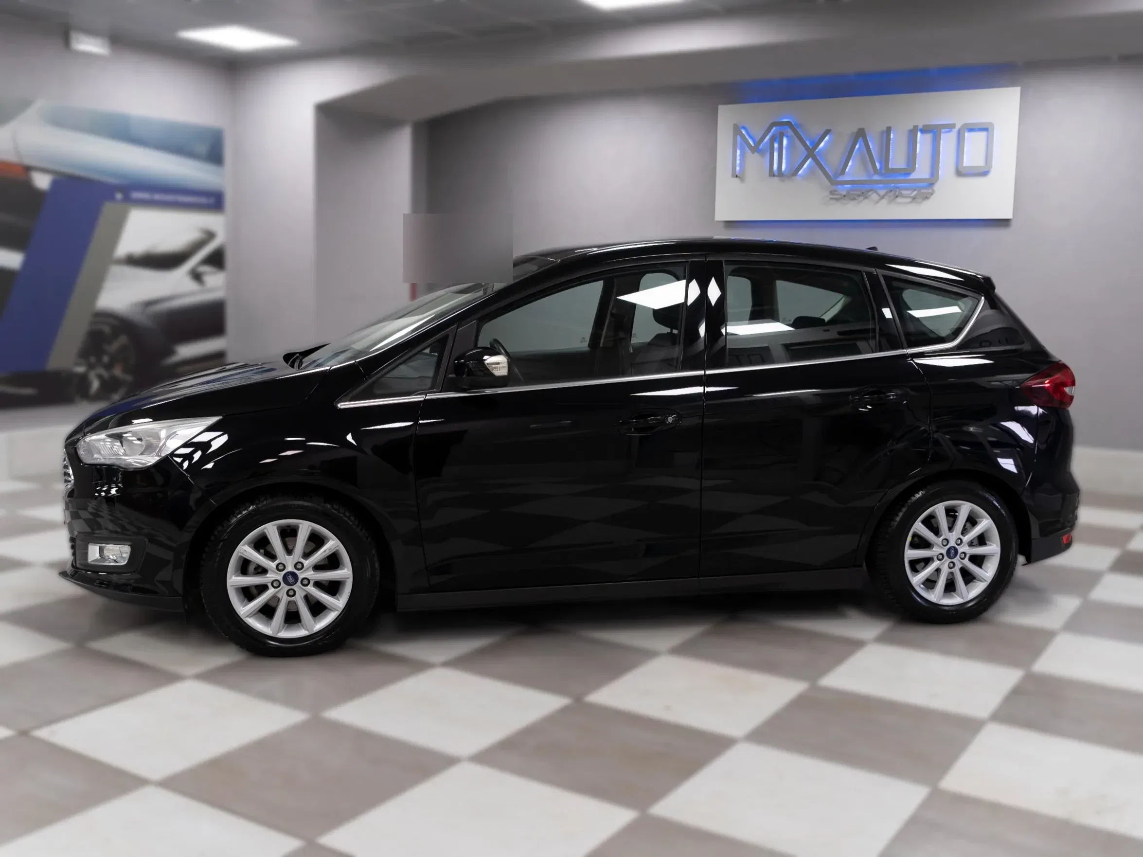 Ford C-Max 1.5 TDCI Titanium S&S 120CV EU6 foto 3