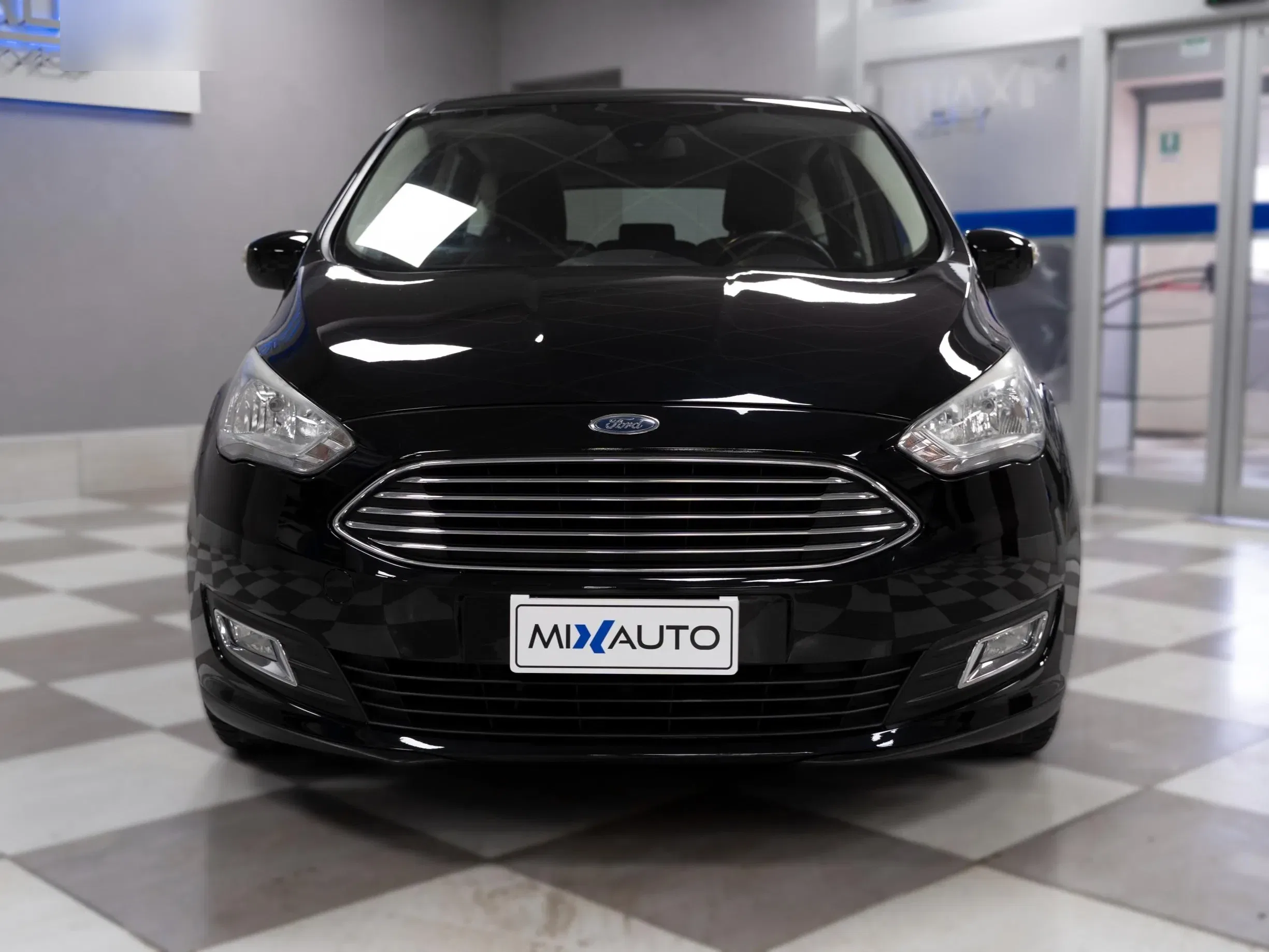 Ford C-Max 1.5 TDCI Titanium S&S 120CV EU6 foto 2