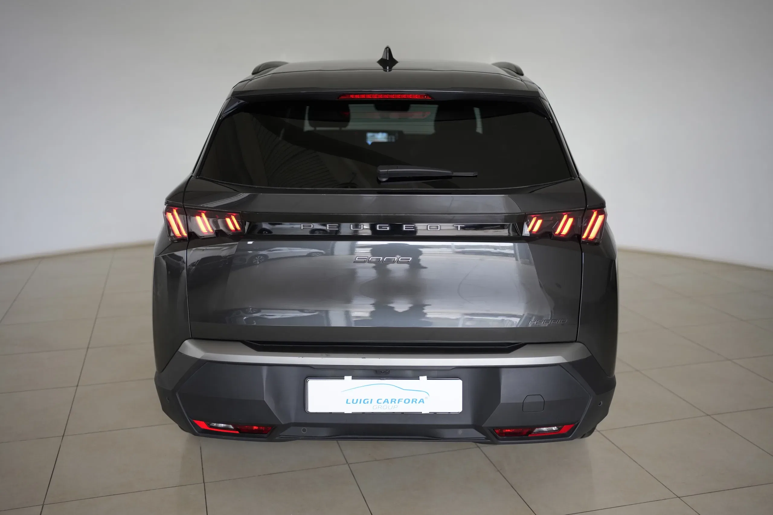 Peugeot 5008 Hybrid 145 e-DCS6 Allure 7Posti foto 17