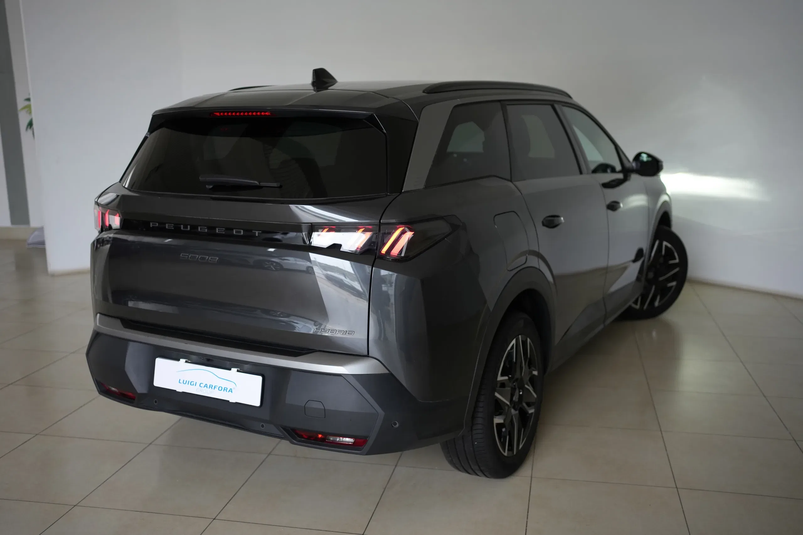 Peugeot 5008 Hybrid 145 e-DCS6 Allure 7Posti foto 18