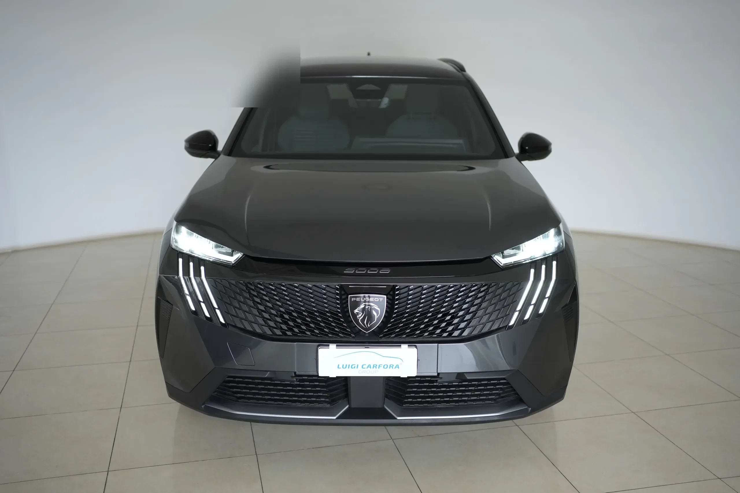 Peugeot 5008 Hybrid 145 e-DCS6 Allure 7Posti foto 2