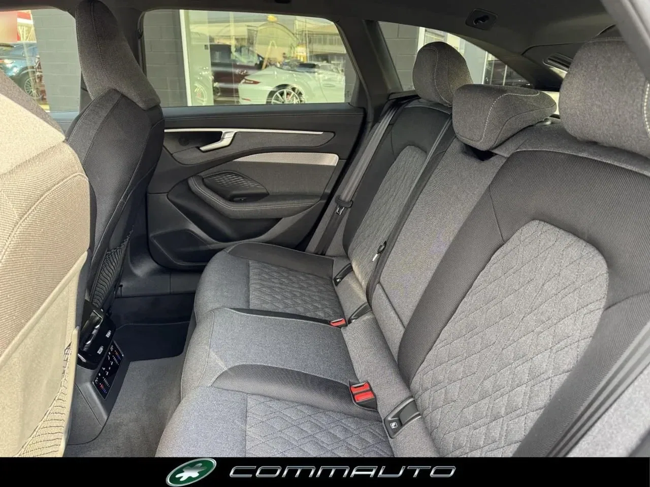 Audi A6 TDI 150 kW S tronic S line edition editionone foto 27
