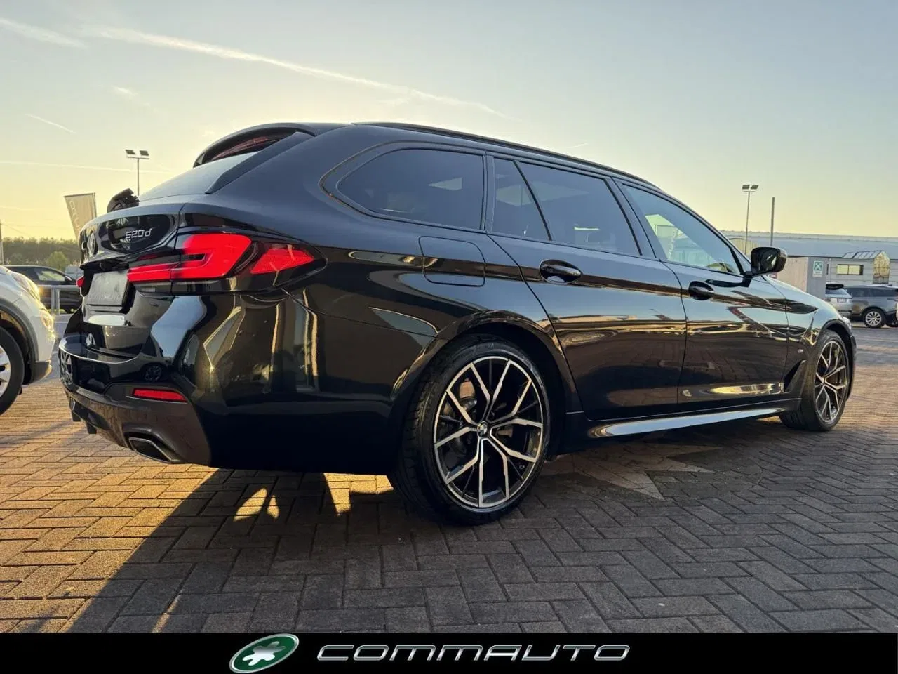 BMW 520 d 48V Touring Msport foto 5