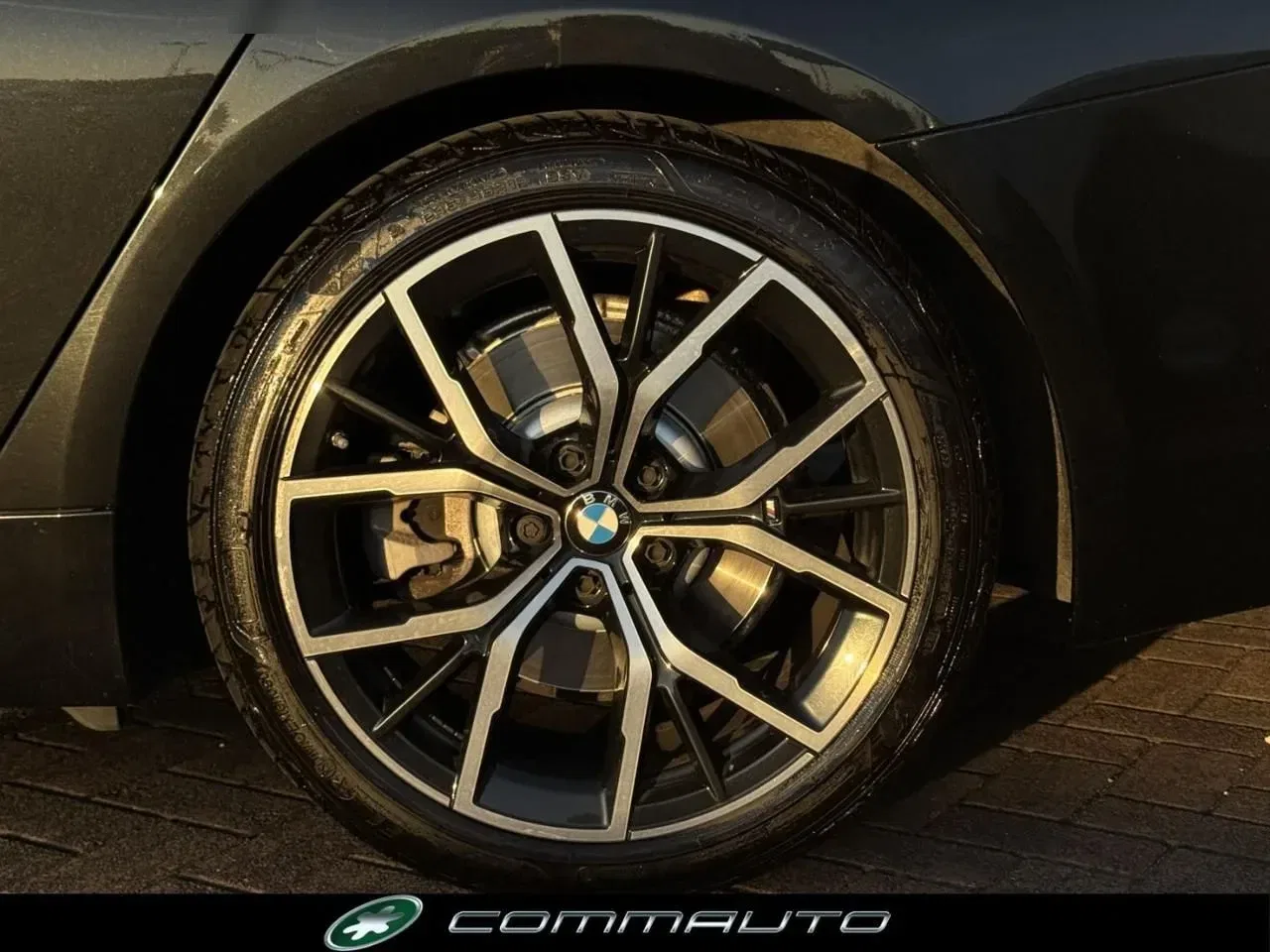 BMW 520 d 48V Touring Msport foto 9