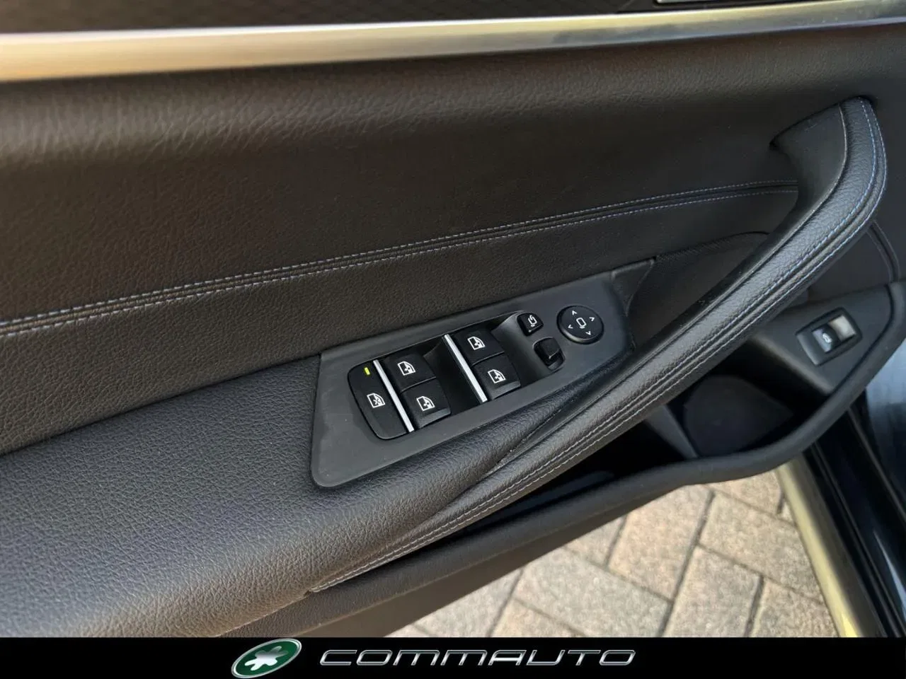 BMW 520 d 48V Touring Msport foto 12