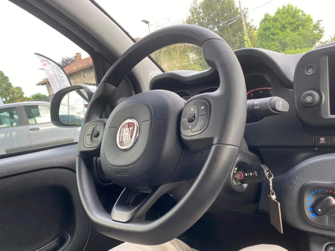 Fiat Panda Cross Panda 1.0 firefly hybrid Cross s&s 70cv 5p.ti foto 11