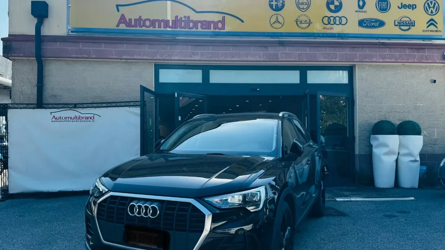 Audi Q3 35 TDI S tronic Business Advanced
