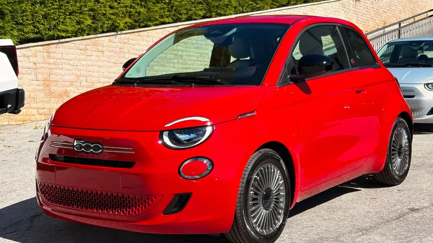 Fiat 500 Berlina Hybrid Icon