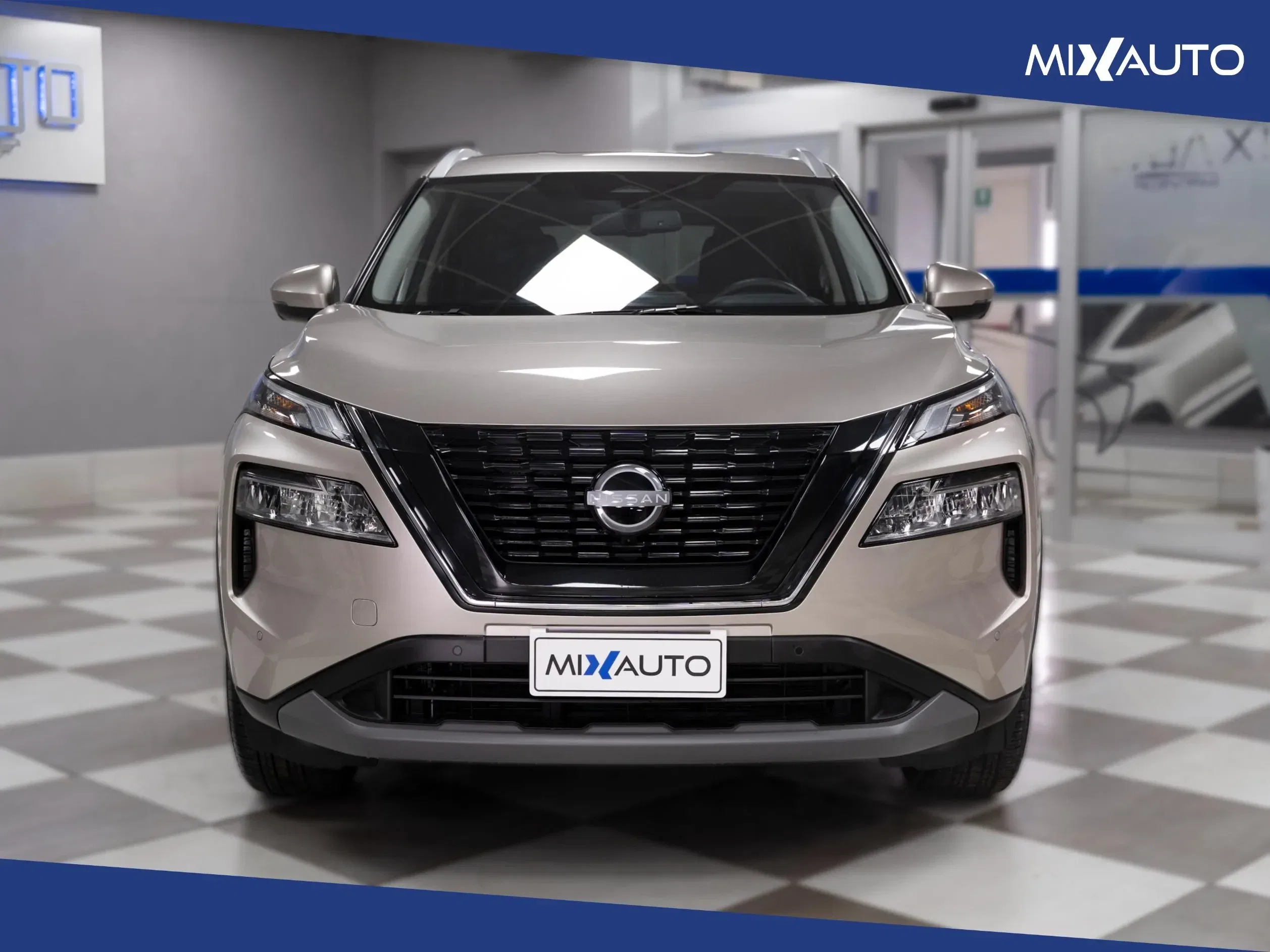 Nissan X-Trail 1.5 E-Power N-Connecta E-4orce 4WD 213CV Auto 7 Posti foto 2