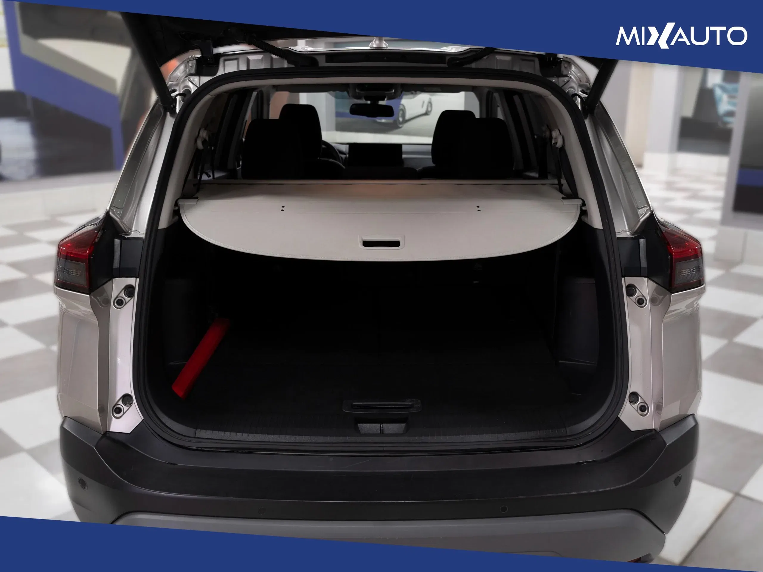 Nissan X-Trail 1.5 E-Power N-Connecta E-4orce 4WD 213CV Auto 7 Posti foto 7
