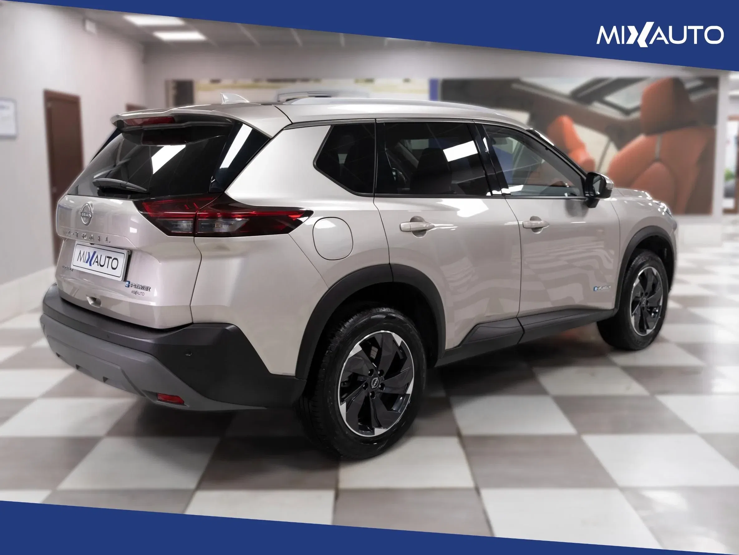 Nissan X-Trail 1.5 E-Power N-Connecta E-4orce 4WD 213CV Auto 7 Posti foto 5