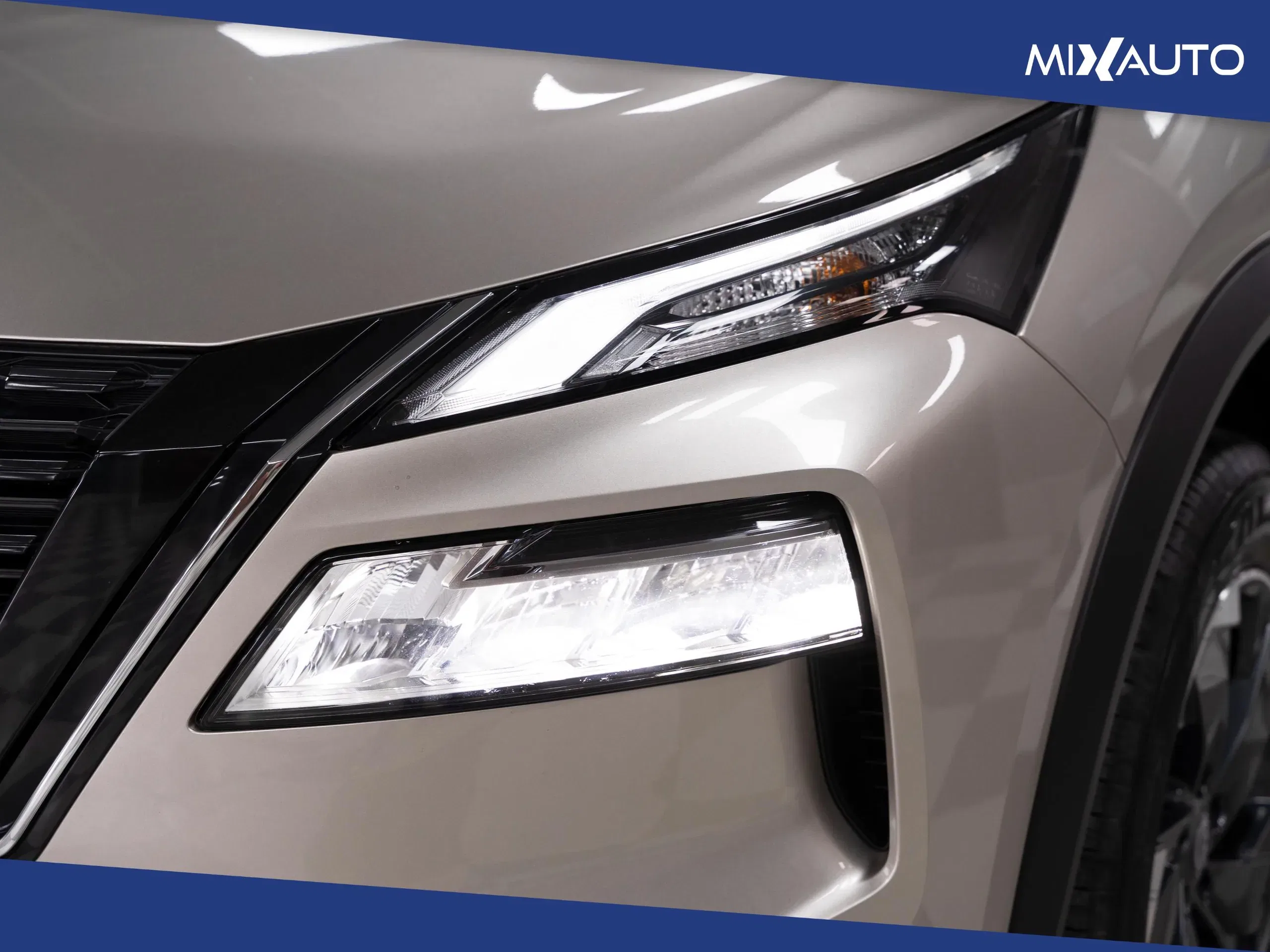 Nissan X-Trail 1.5 E-Power N-Connecta E-4orce 4WD 213CV Auto 7 Posti foto 10