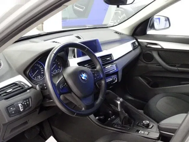 BMW X1 sDrive 18d Advantage AUT EU6 foto 2