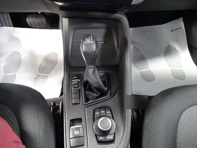 BMW X1 sDrive 18d Advantage AUT EU6 foto 6