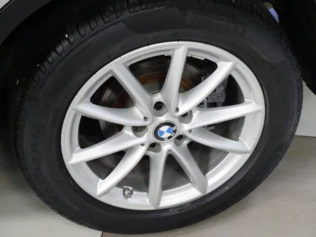 BMW X1 sDrive 18d Advantage AUT EU6 foto 12