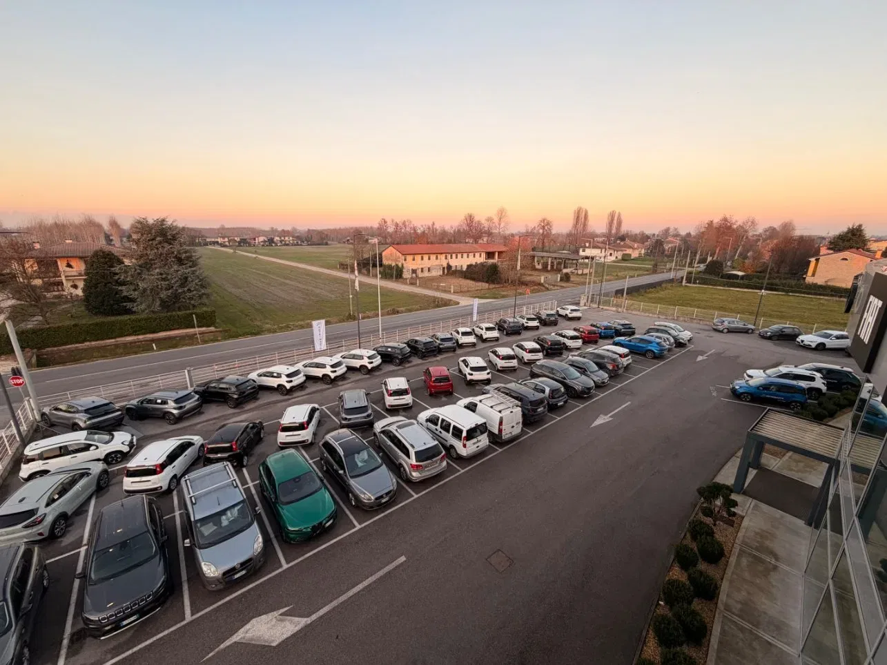 Fiat 600 1.2 hybrid La Prima 110cv auto NAZIONALE foto 4